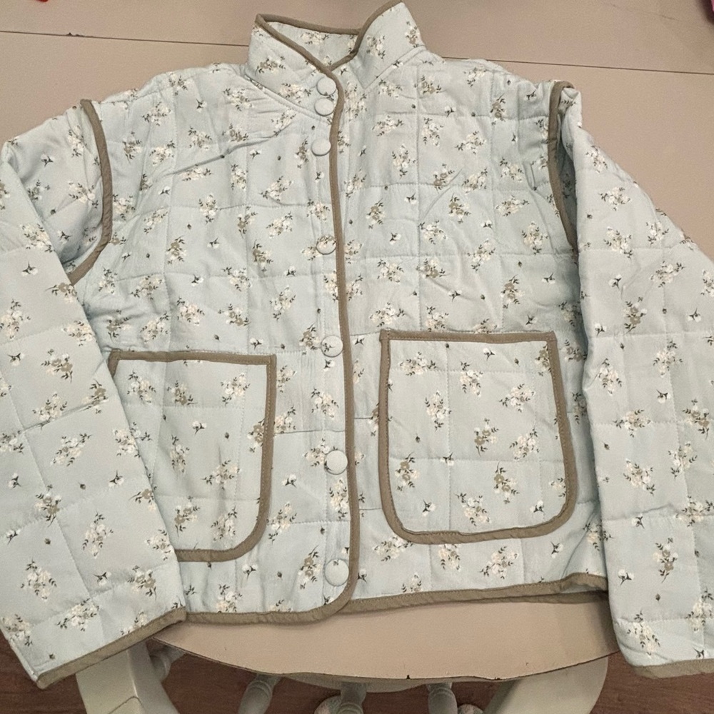 Blu Pepper Pale Blue Floral Quilted Jacket with Sage Trim - Small